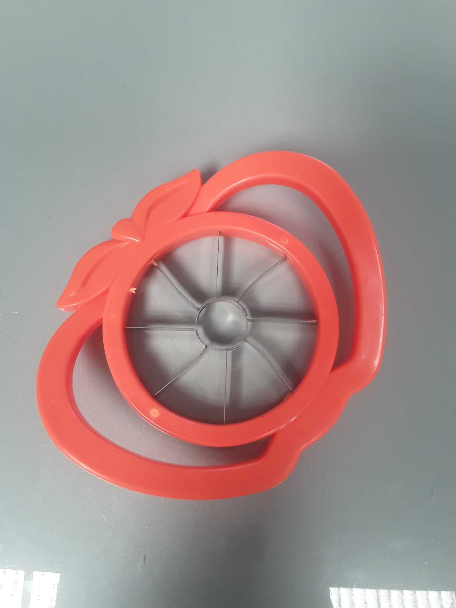 Utensile taglia mele